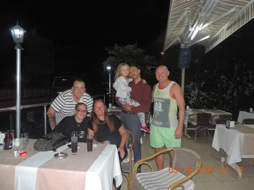 Banana Apart Marmaris Buitenkant foto